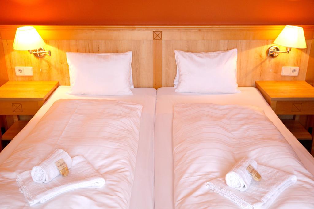 Sonnenhotel Hafnersee คอทชาค อัม ซี ภายนอก รูปภาพ