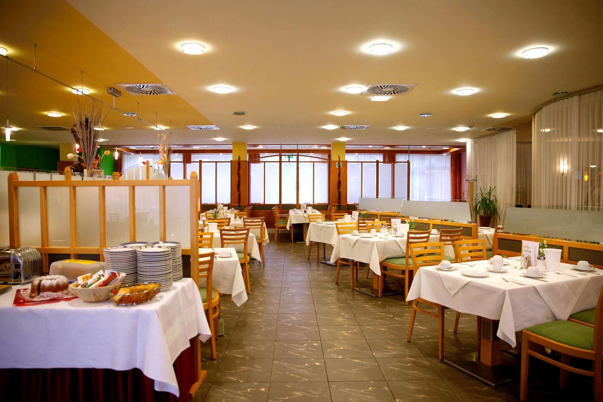 Sonnenhotel Hafnersee คอทชาค อัม ซี ภายนอก รูปภาพ